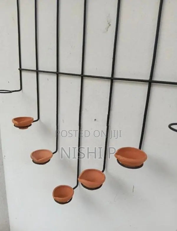 Wall Deco.- Harly Used