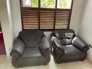 Dambro Sofa Set