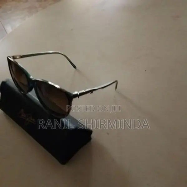 Maui Jim sunglass