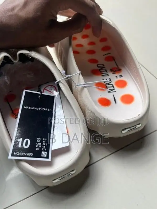 Nike Mind 001 Slides