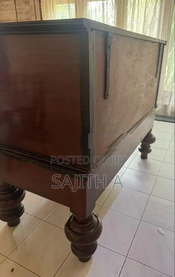 Antique Sri Lankan Ceylonese Dutch-Colonial Chest on Stand