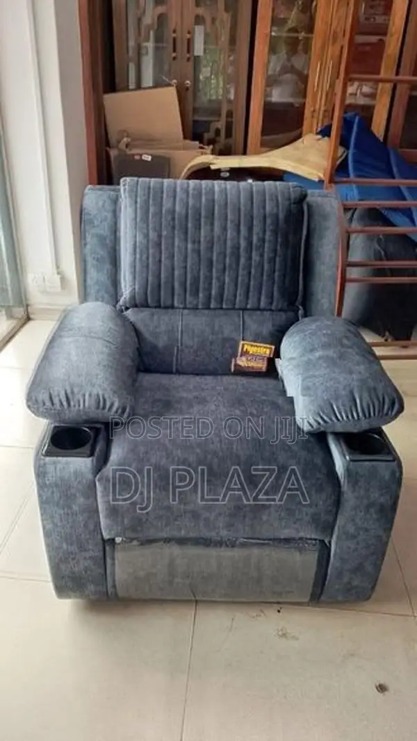 Recliner Single Seater