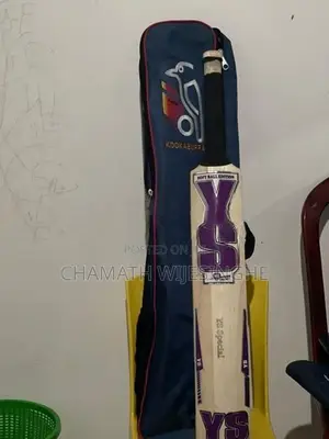 Ys Cricket Bat with Cover