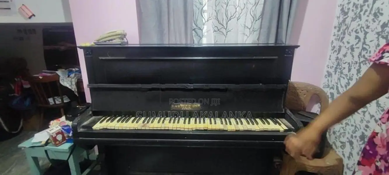 Ludwig Tietz Piano