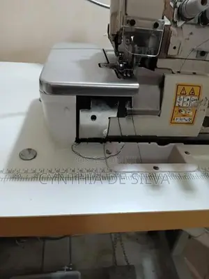 5 Thread Overlock Machine