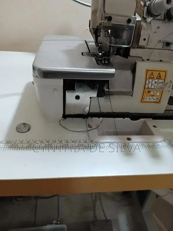 5 Thread Overlock Machine