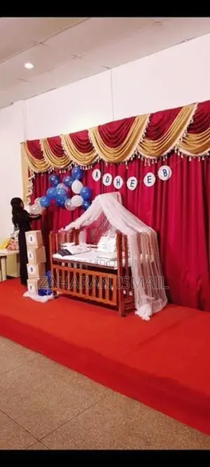 baby cot