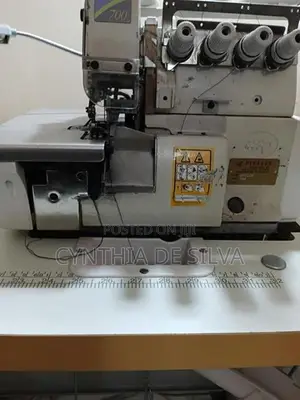5 Thread Overlock Machine