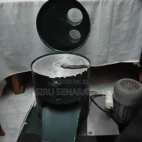 මඤ්ඤොක්කා පෙති කපන මැෂින්