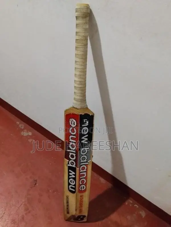 New Balance Bat