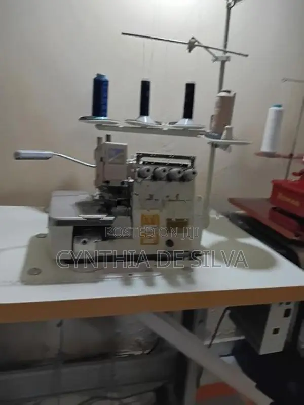 5 Thread Overlock Machine