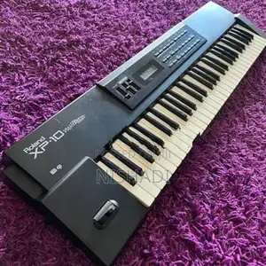 Roland XP10 Keyboard