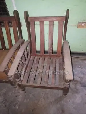 පුටු සැට්ය