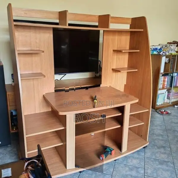 TV table with full size rack
