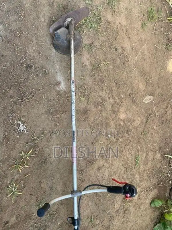 Grass Cutter Machine