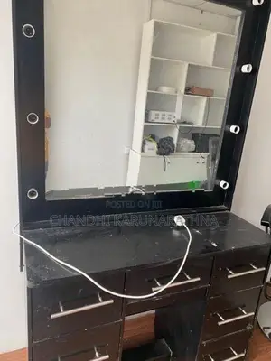 Dressing table