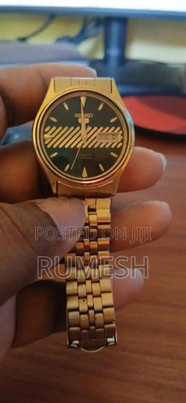 SEIKO 5