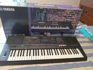 Yamaha PSR E 473