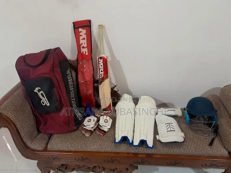 Cricket Leather Set