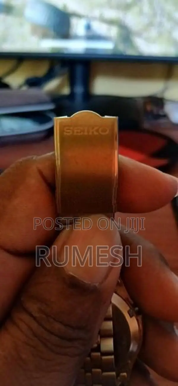 SEIKO 5