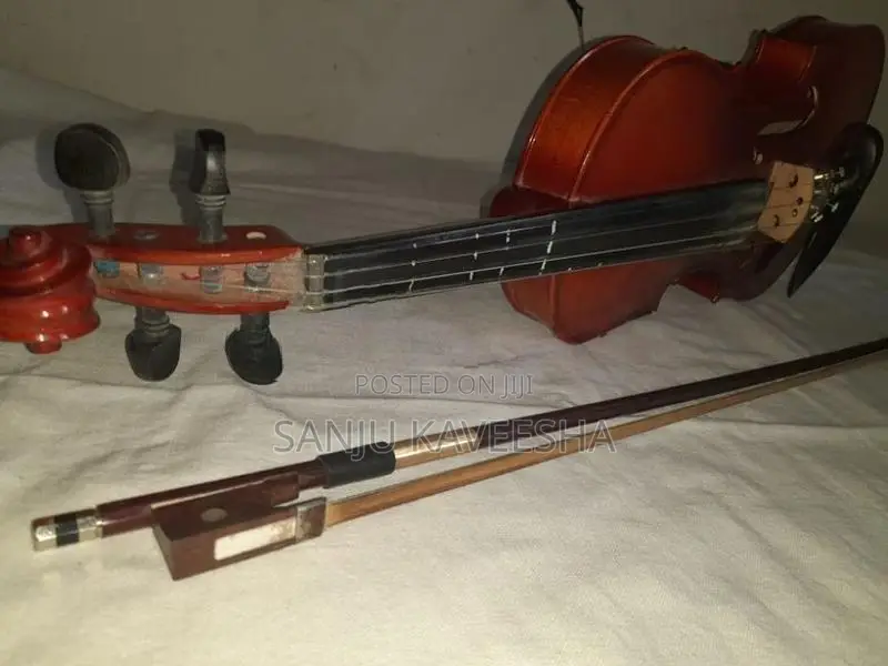 Super Lark Violin