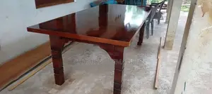 කෑම මේසය