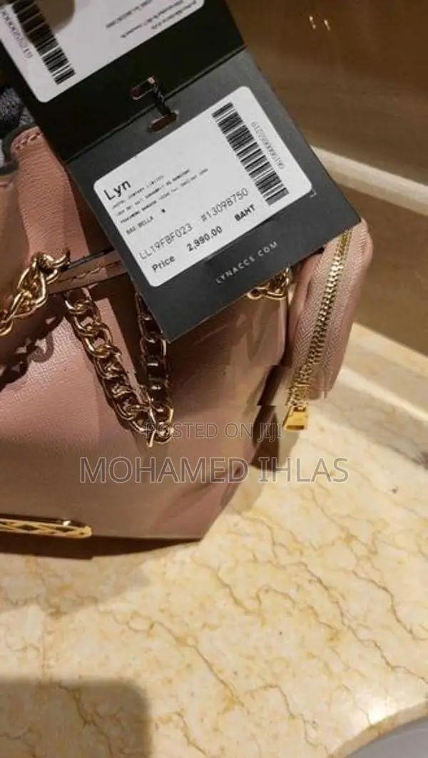 LYN Bella Bucket Handbag