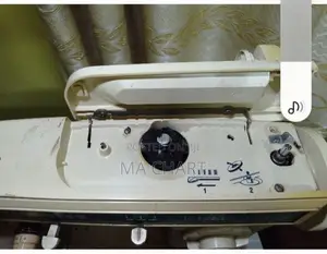 Singer Contessa Classic 974N (swing machine )