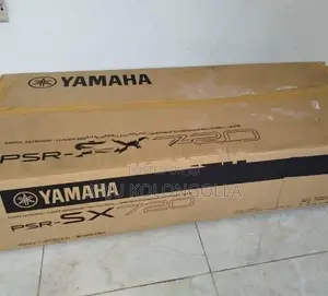 Yamaha Psr SX720 Keyboard