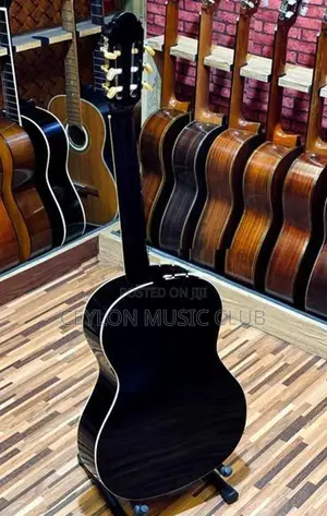 Box Guitar