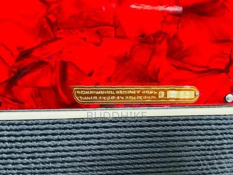 Tombo Accordion 32 Bass