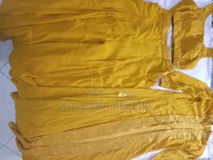 Pre-Loved Indian Outfit