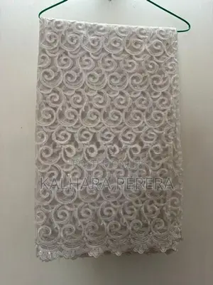 Elegant Pre-Loved Lace Saree