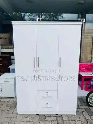 72*48 Melamine 3 Door Wardrobe