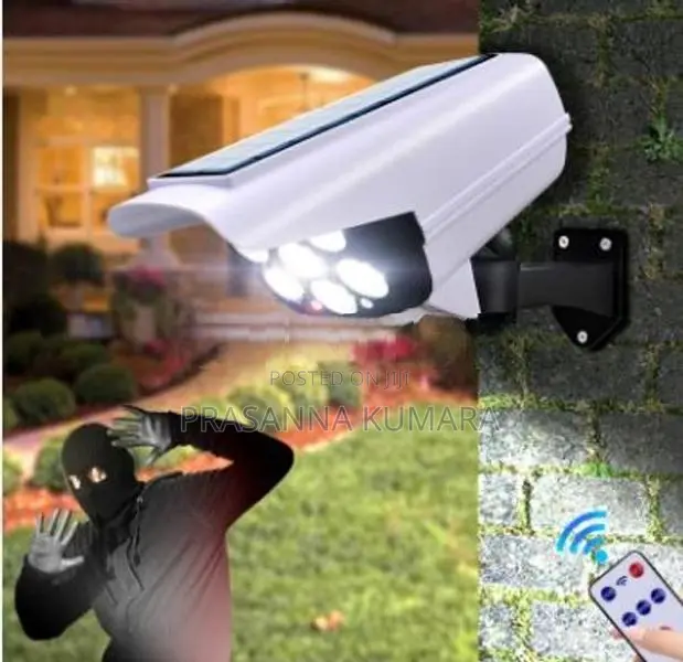 Solar Light Motion Sensor Security Dummy Camera Lamp