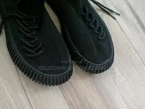 Brand New Black Knit Sneakers – Size 42