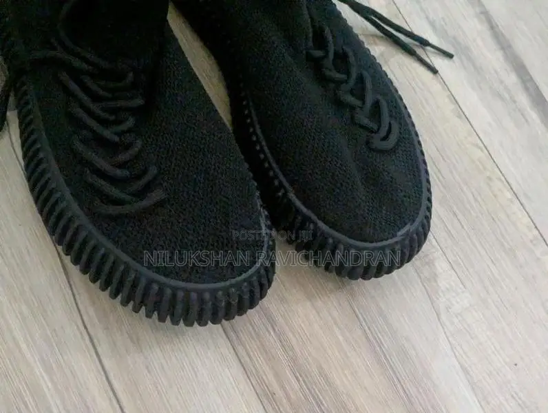 Brand New Black Knit Sneakers – Size 42