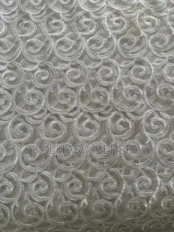 Elegant Pre-Loved Lace Saree