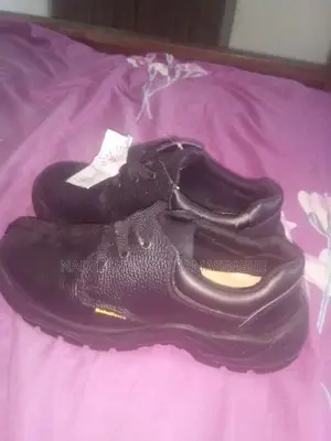 Safety Shoes