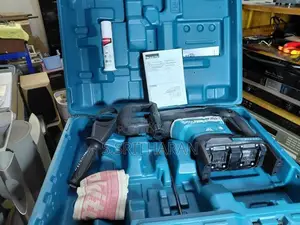 Makita Cordless Rotary Hammer