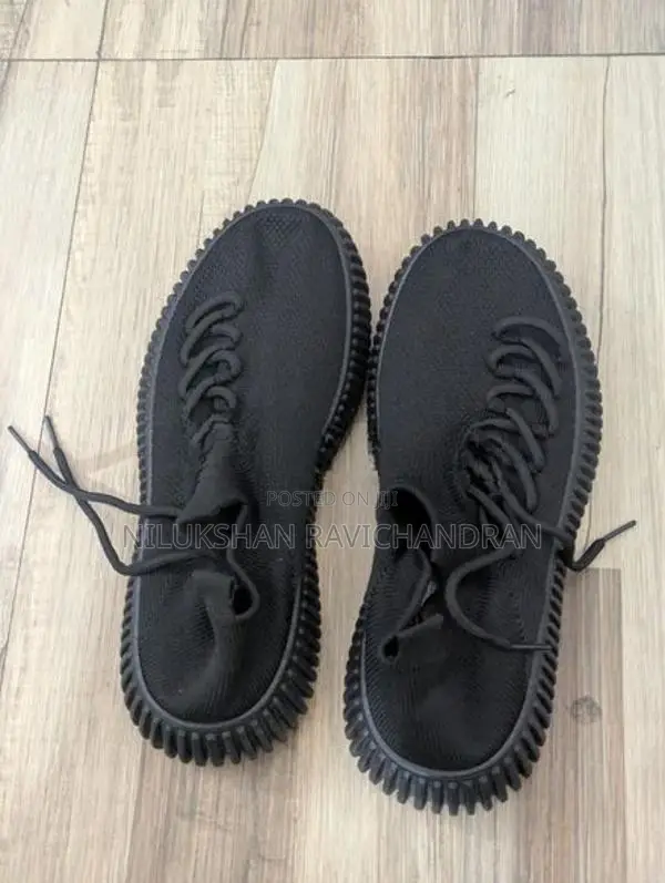 Brand New Black Knit Sneakers – Size 42