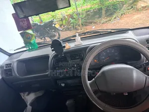Suzuki EV 2000 White