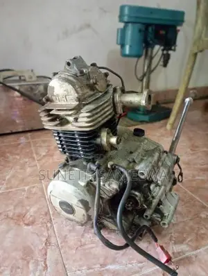 CT-100Engine for Motorbike