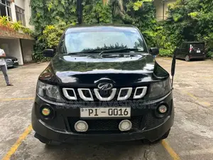 Mahindra ImpeRio Fuel Smarter 2016 Crew Cab (Used)