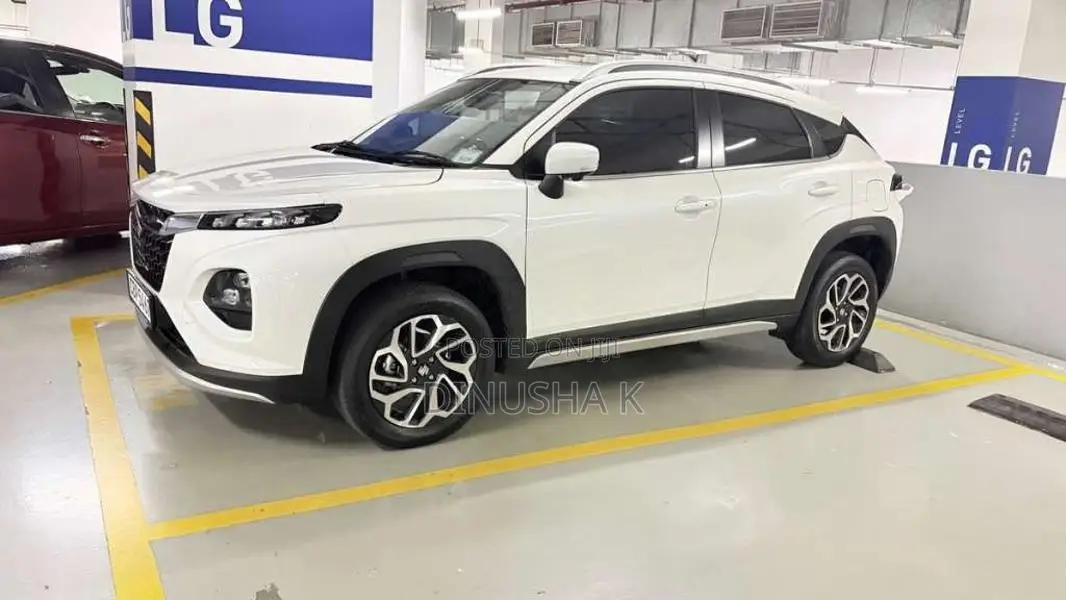 Suzuki Fronx 2025 SUV (Used)