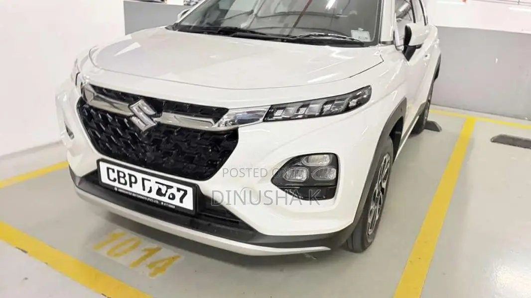 Suzuki Fronx 2025 SUV (Used)
