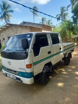 Toyota TOYOACE 2003 Crew Cab (Used)