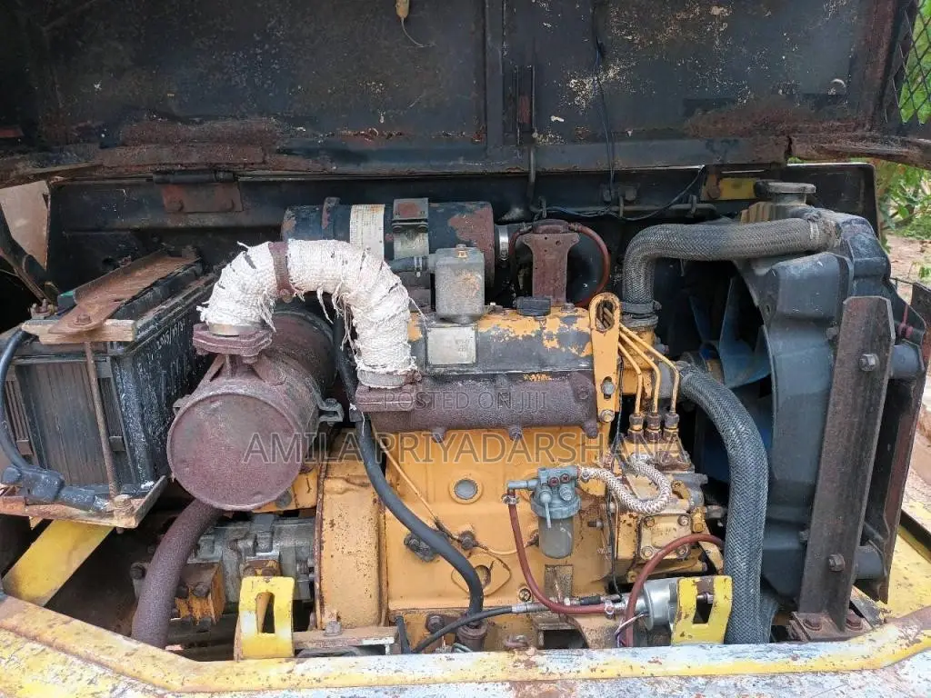 Komatsu Pc30-5 2000 Heavy-Duty (Used)