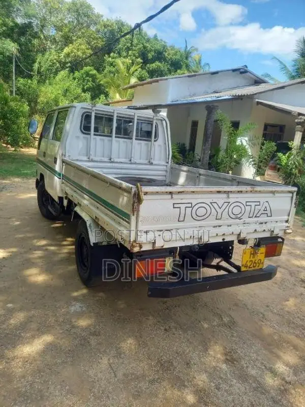 Toyota TOYOACE 2003 Crew Cab (Used)