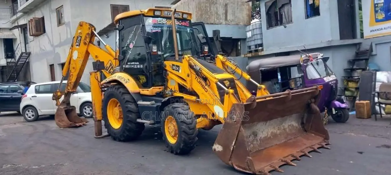 JCB 3CX 2003 Heavy-Duty (Used)